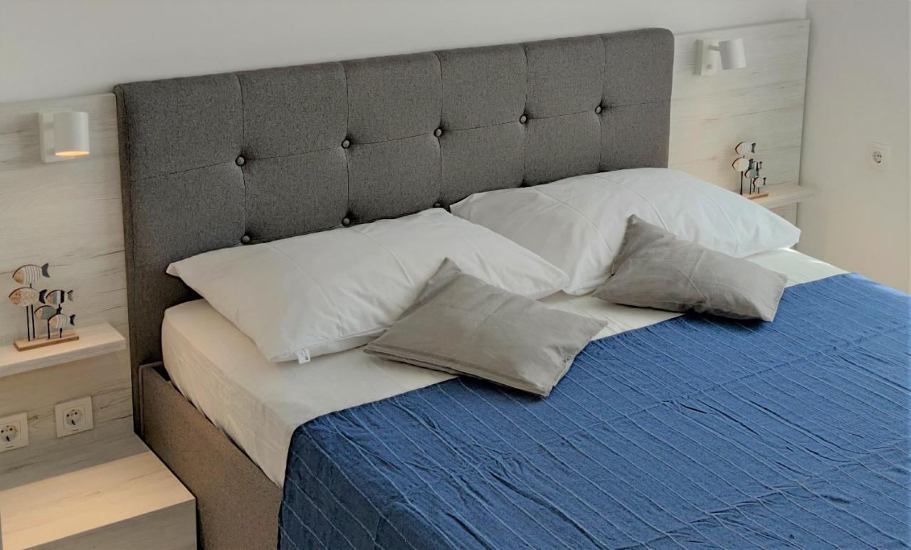 Apartments Riba Віс Екстер'єр фото