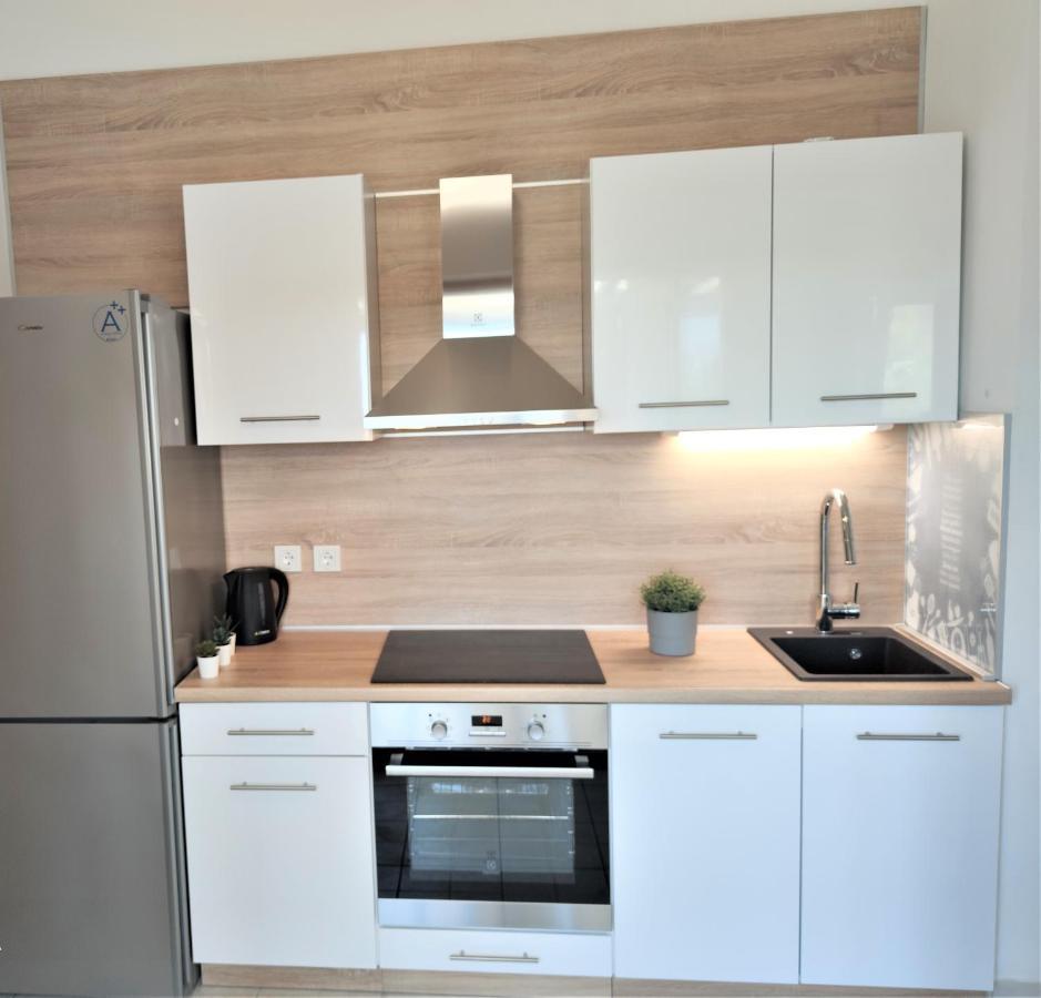 Apartments Riba Віс Екстер'єр фото