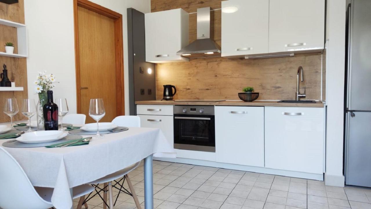 Apartments Riba Віс Екстер'єр фото